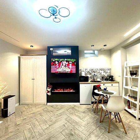 Stay Inn Central Brasov Ap 4 Exterior foto