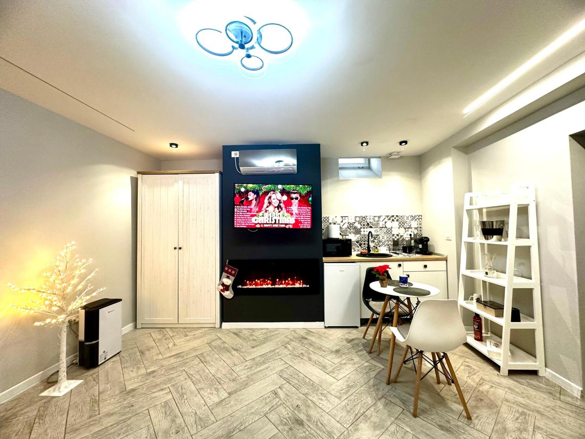 Stay Inn Central Brasov Ap 4 Exterior foto